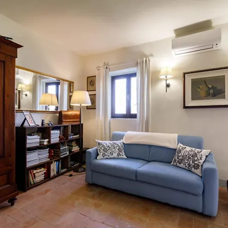 Holly House Radda in Chianti